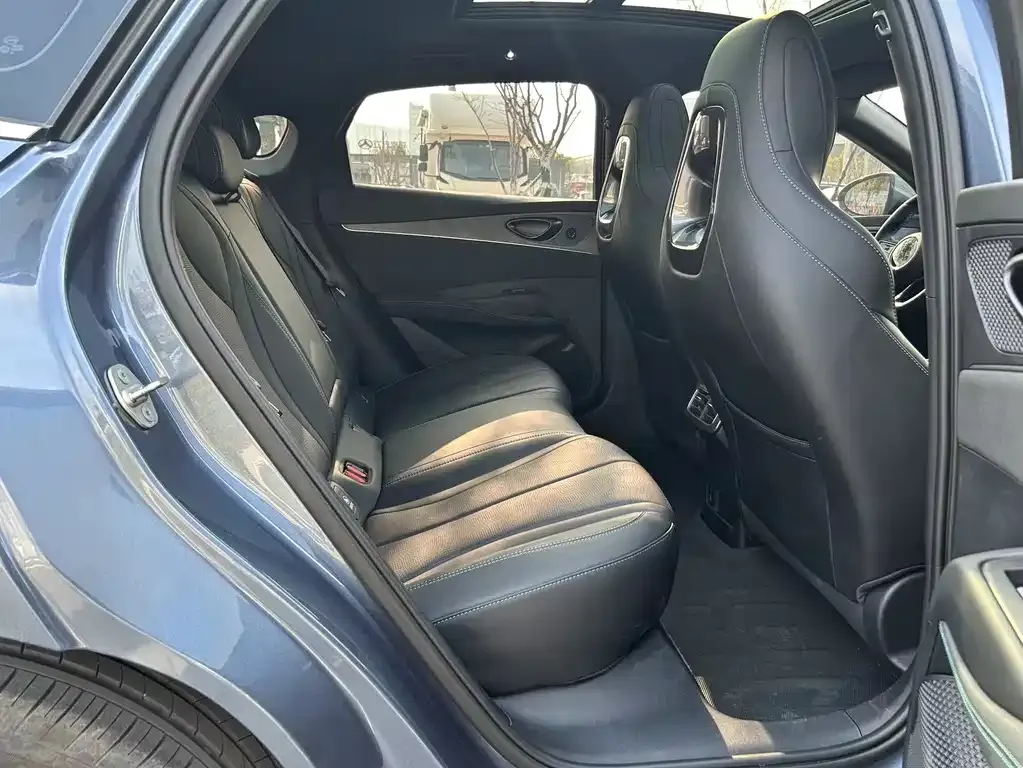BYD Seal 06 — фото 10