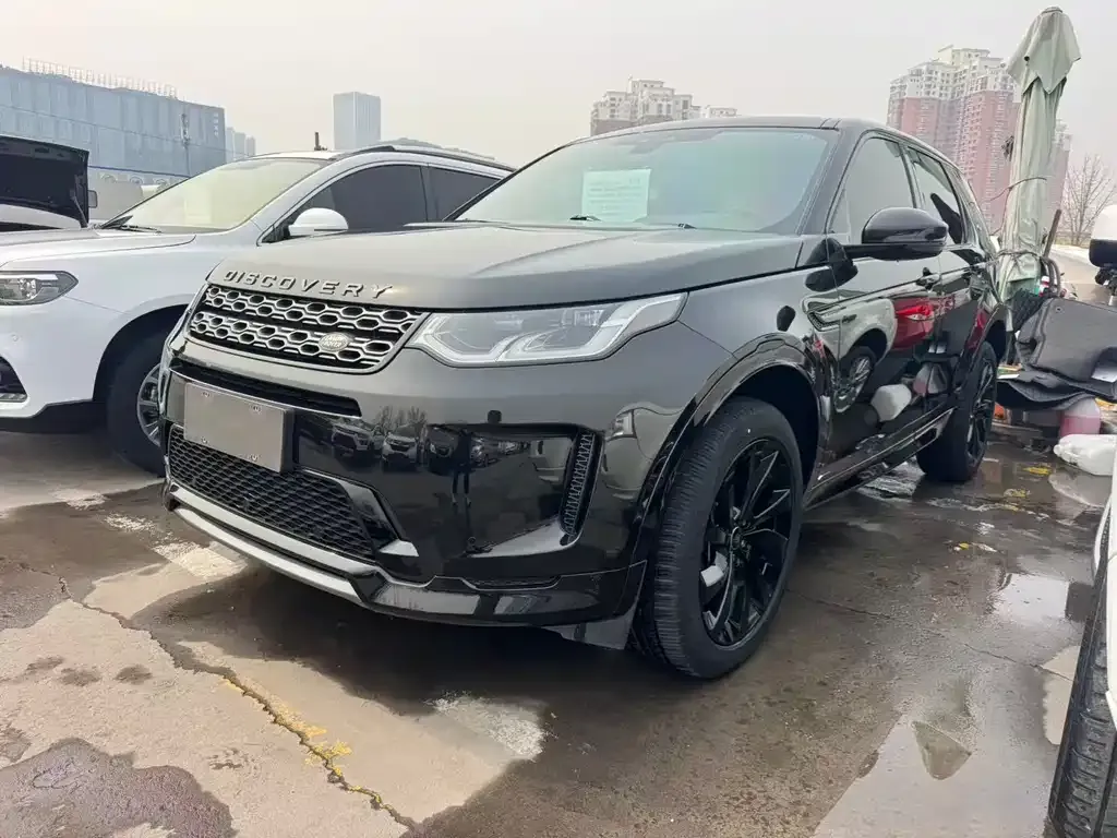 Land Rover Discovery Sport — фото 1