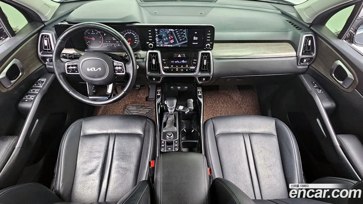 Kia Sorento — фото 5