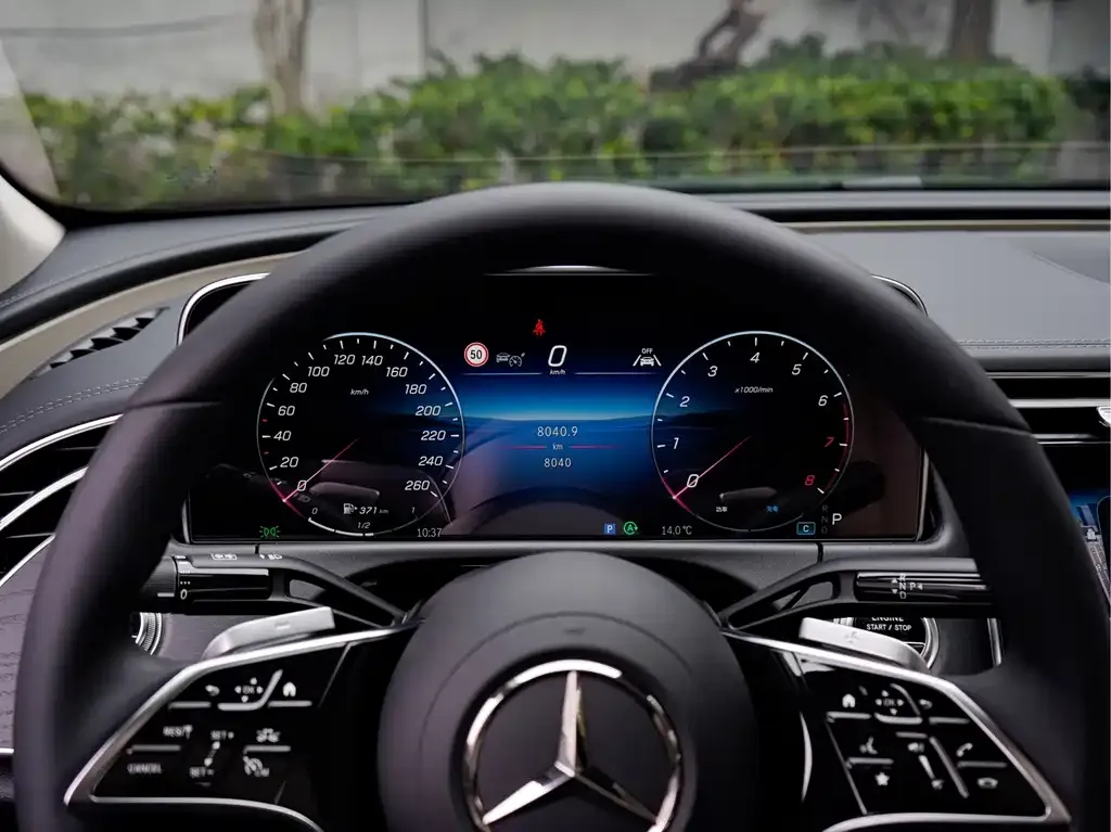 Mercedes-Benz E-Class (Import) — фото 2