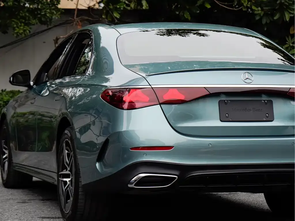 Mercedes-Benz E-Class (Import) — фото 7