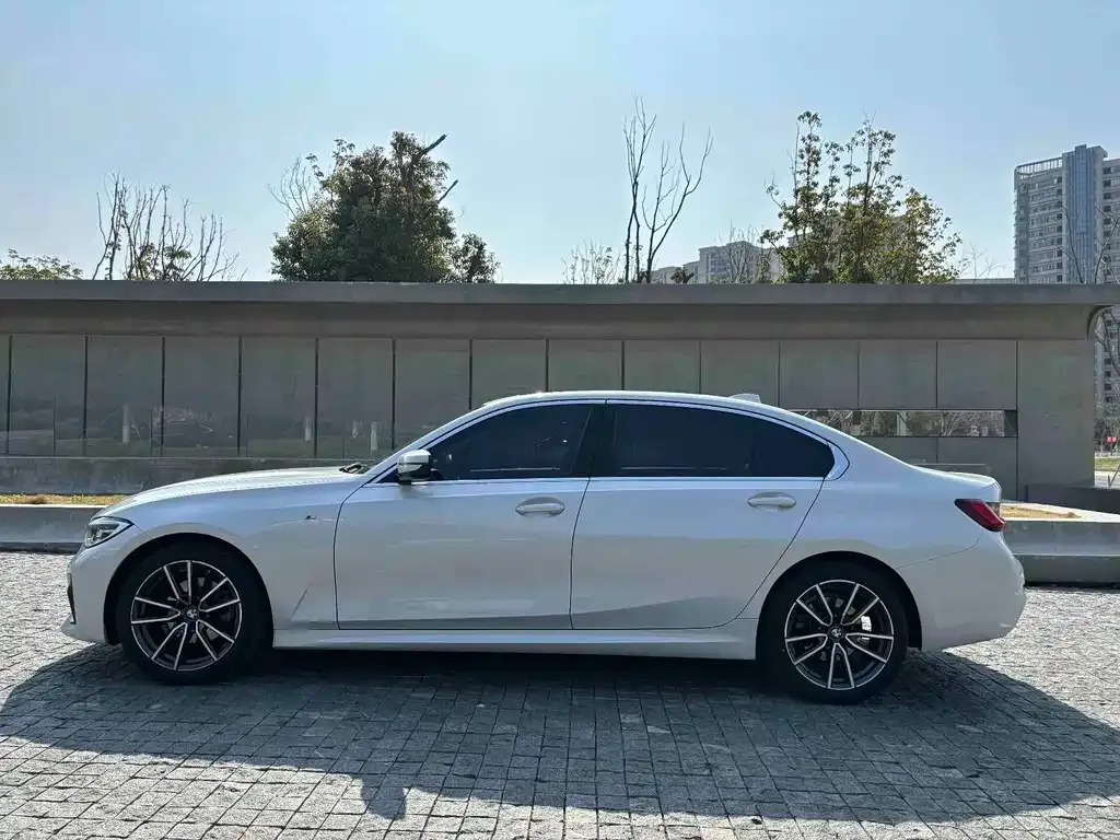 BMW 3 Series — фото 10