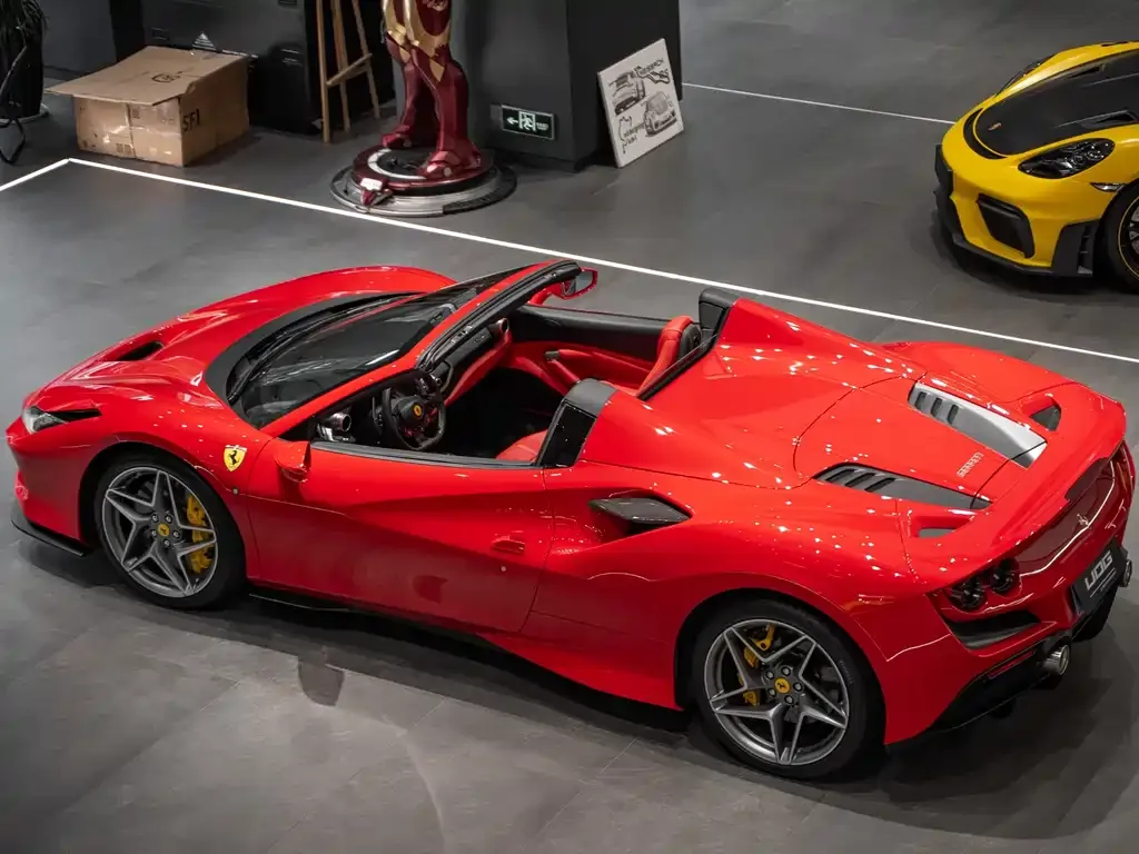 Ferrari F8 — фото 3