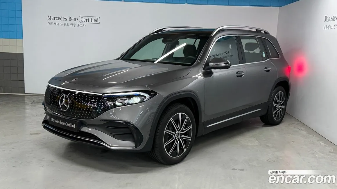 Mercedes-Benz EQB — фото 1