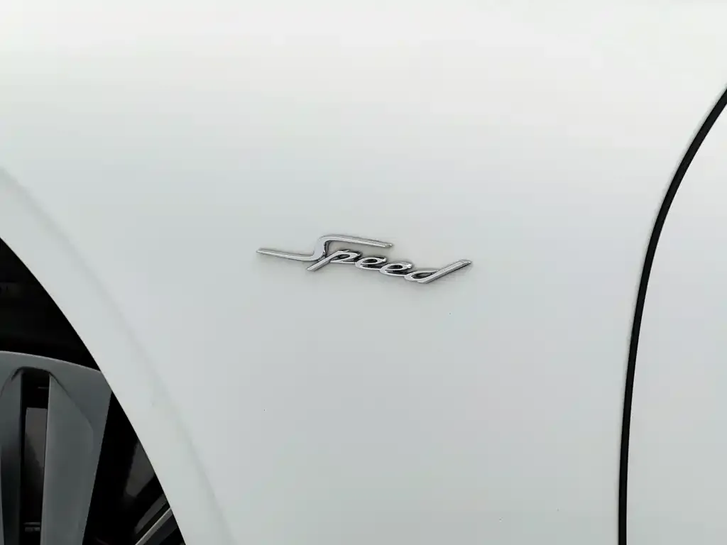 Bentley Continental PHEV — фото 2