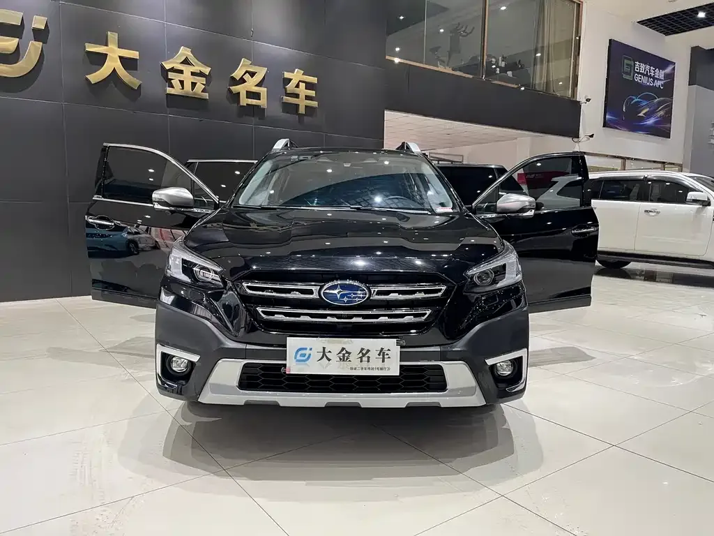 Subaru Outback — фото 2