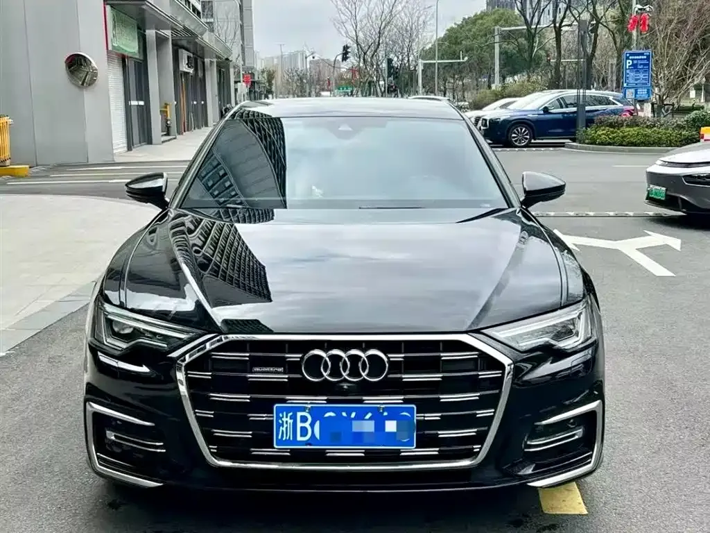 Audi A6L — фото 4