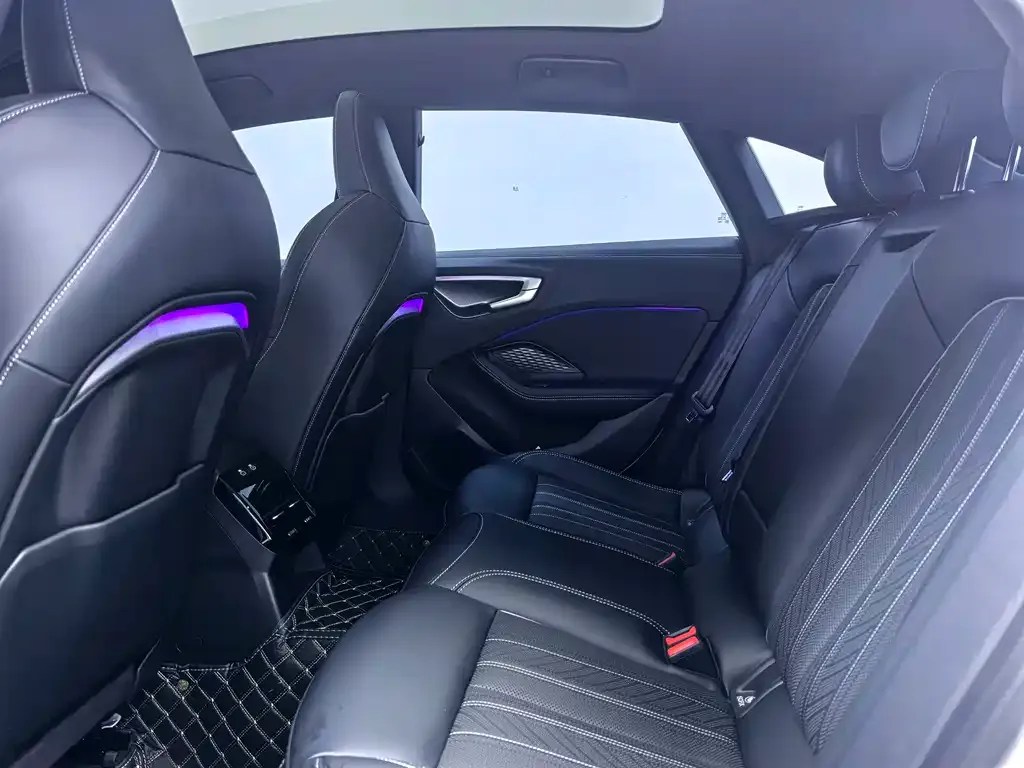 Audi A5L Sportback — фото 8