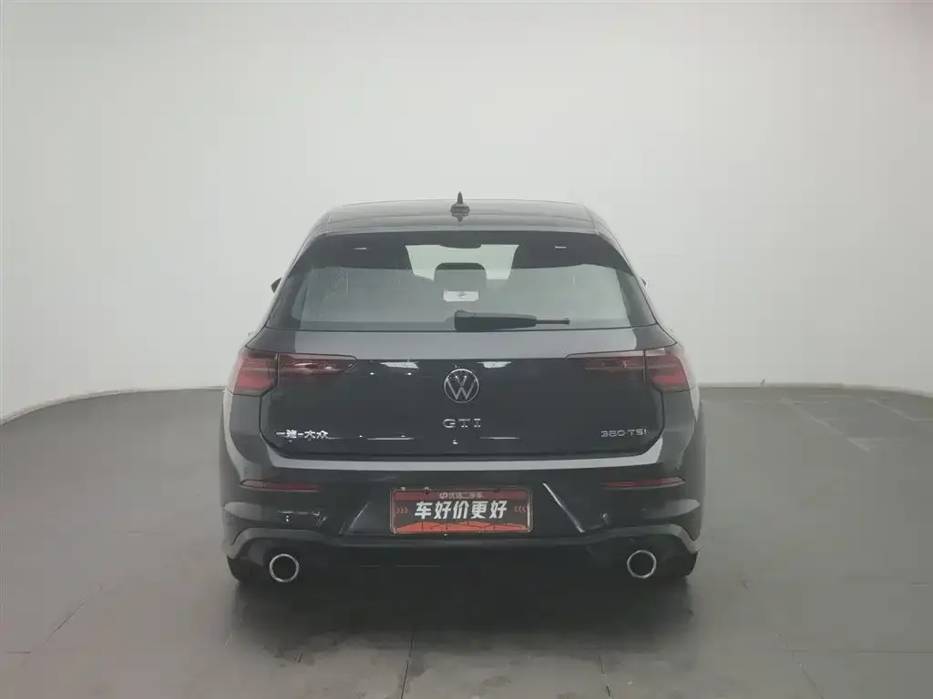 Volkswagen Golf GTI — фото 6