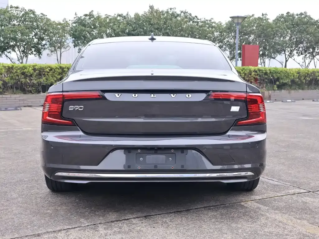 Volvo S90 PHEV — фото 9