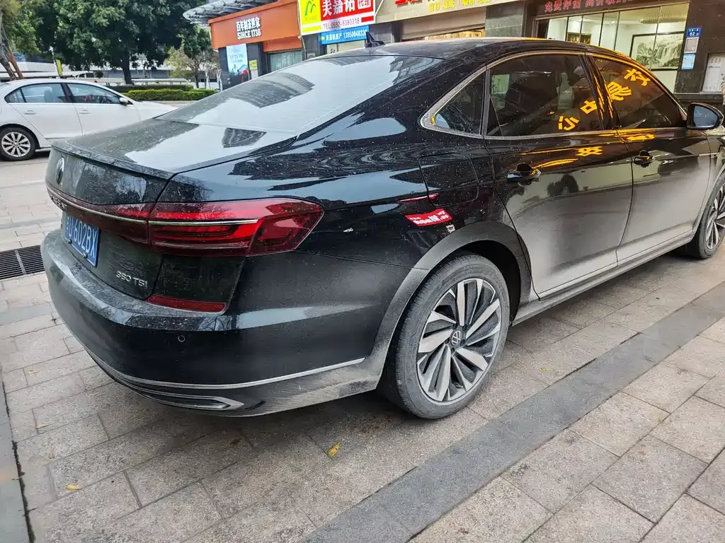 Volkswagen Passat — фото 5