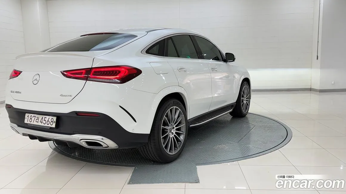 Mercedes-Benz GLE-Class — фото 8