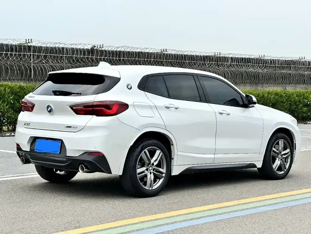 BMW X2 — фото 3