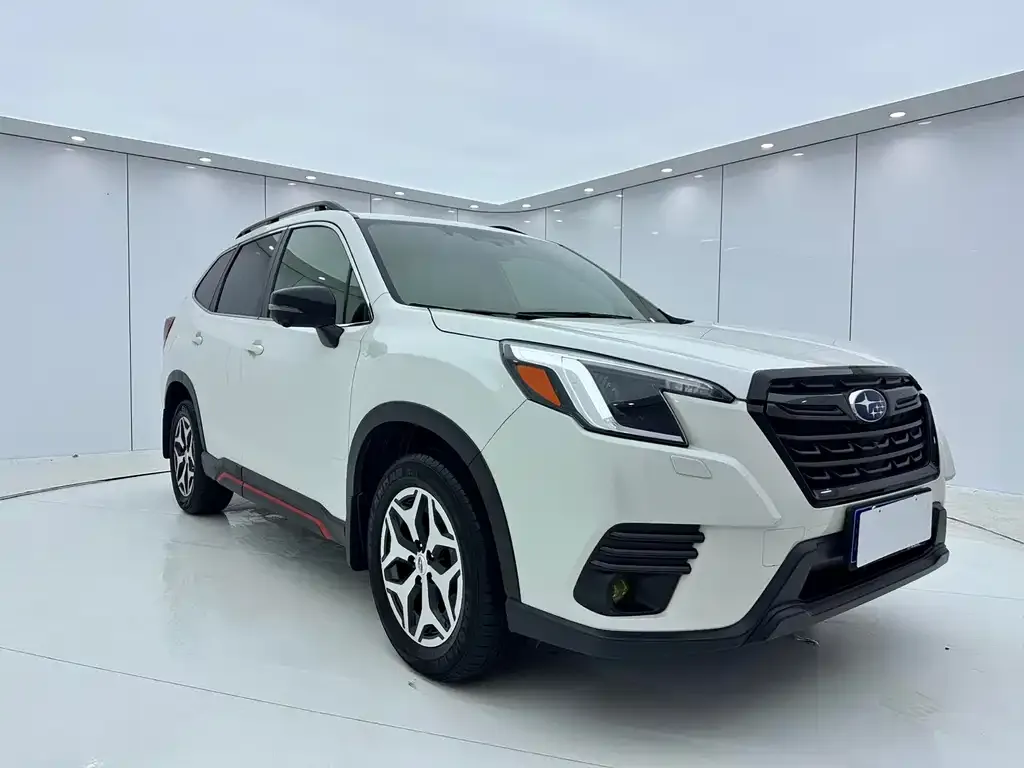 Subaru Forester — фото 5