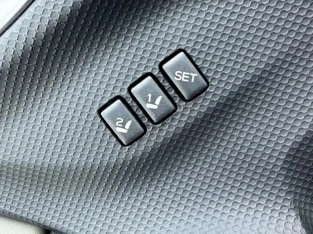 Subaru Forester — фото 10