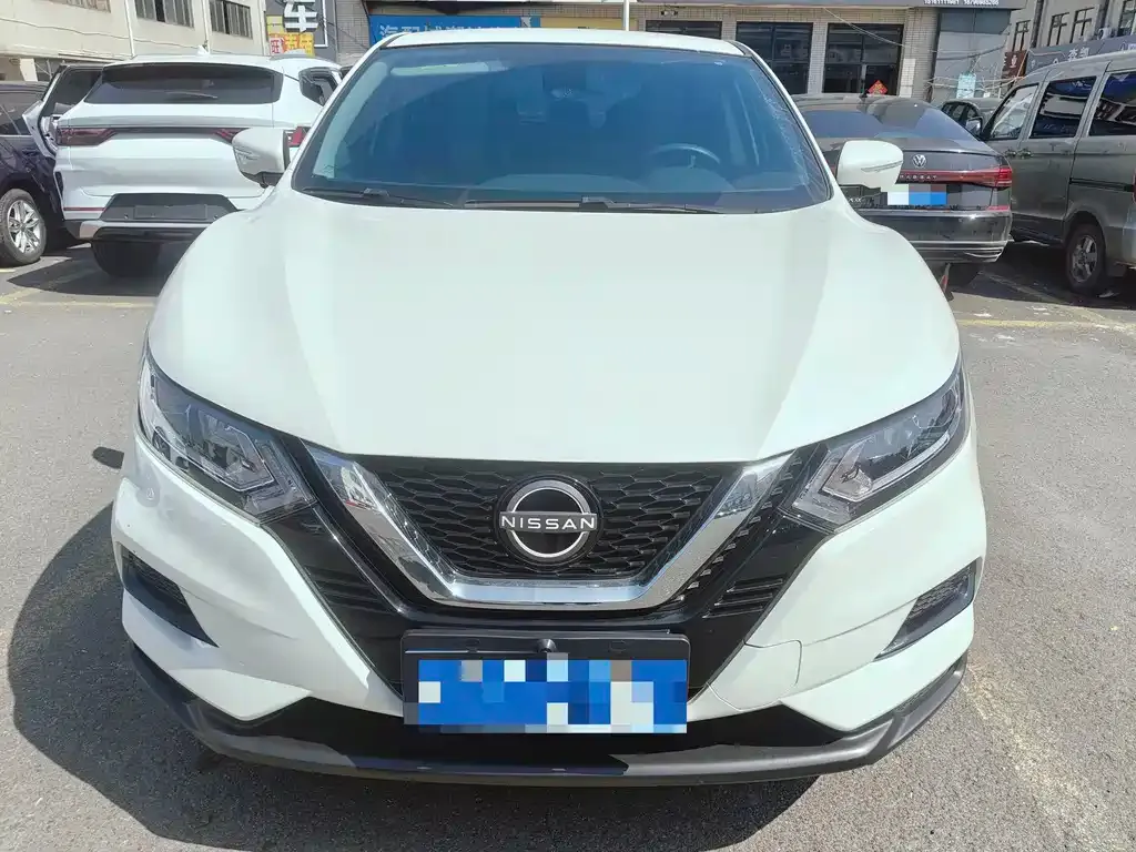 Nissan Qashqai — фото 6