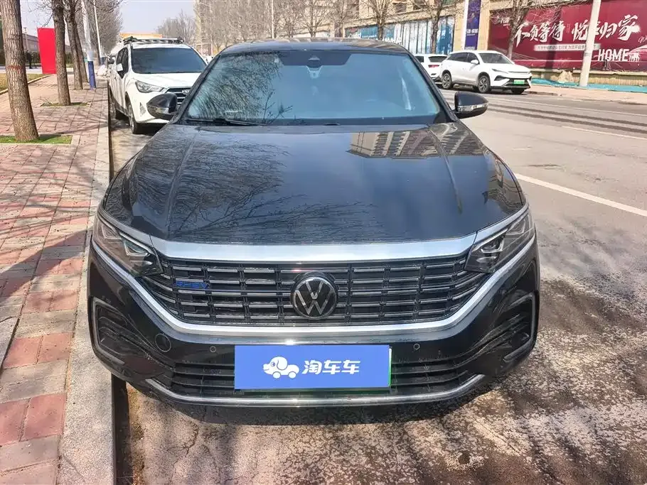 Volkswagen Passat New Energy — фото 8