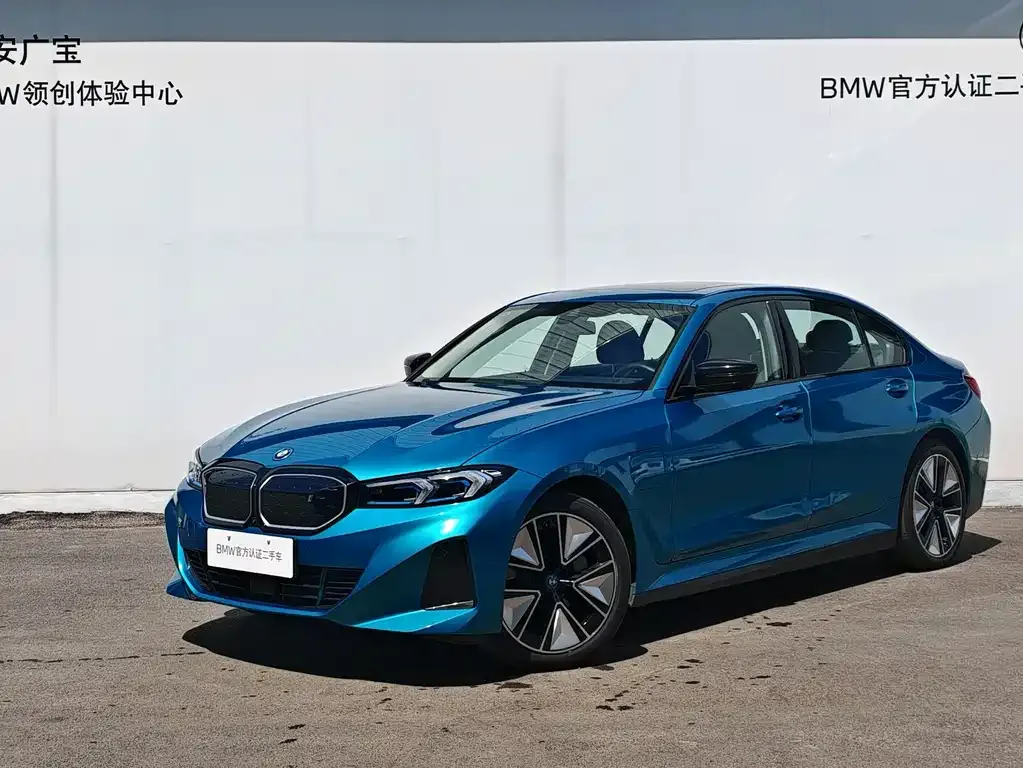 BMW i3 — фото 1