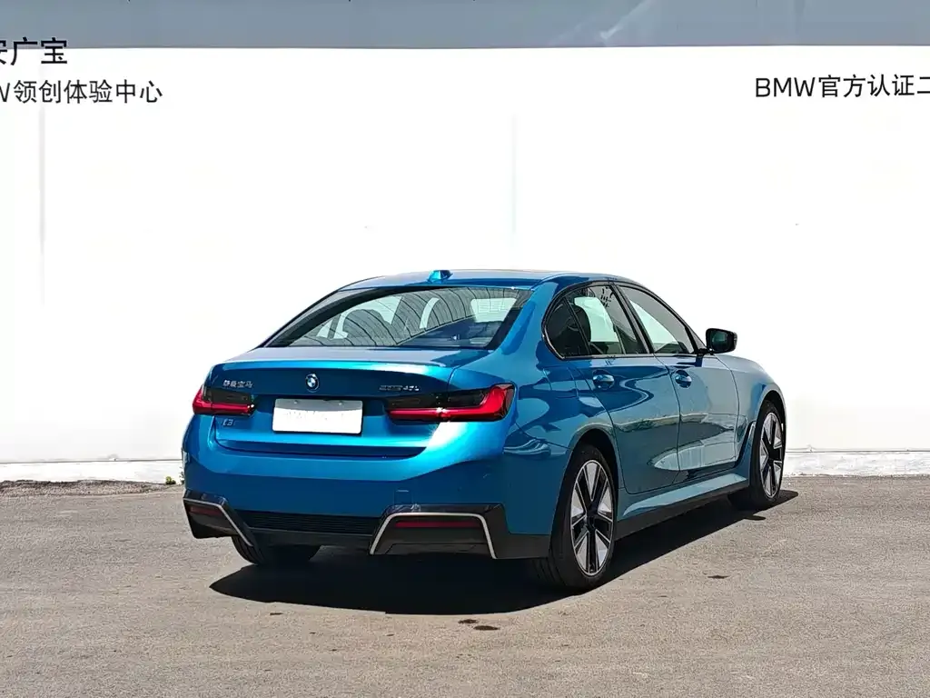 BMW i3 — фото 10