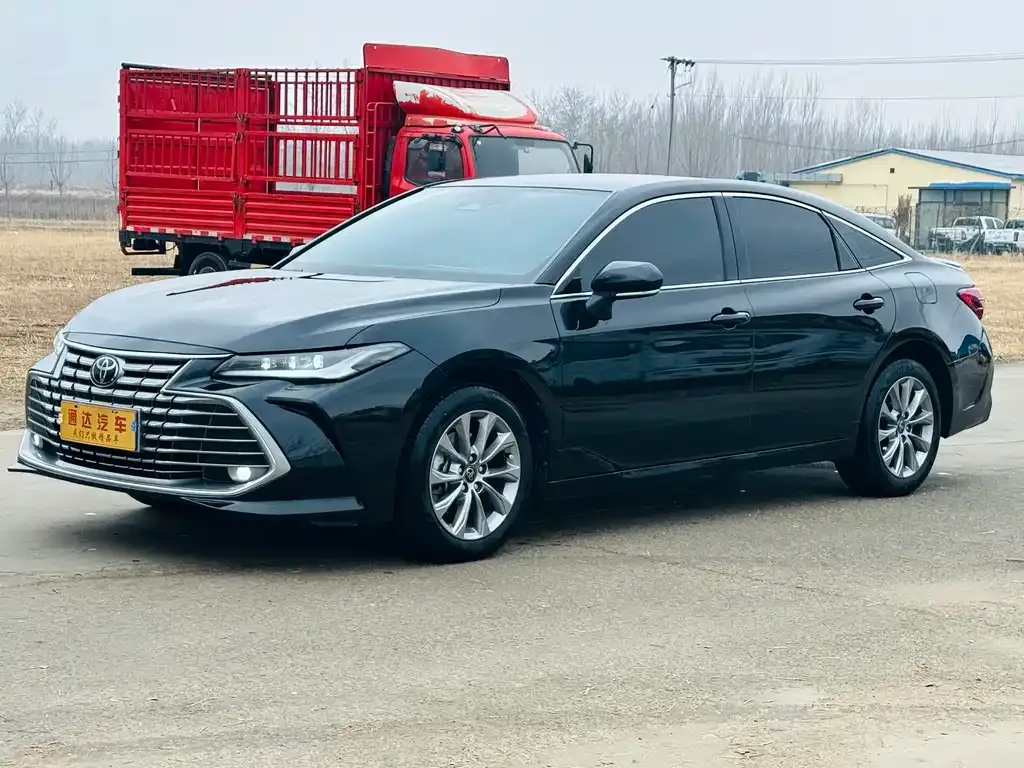 Toyota Avalon — фото 6