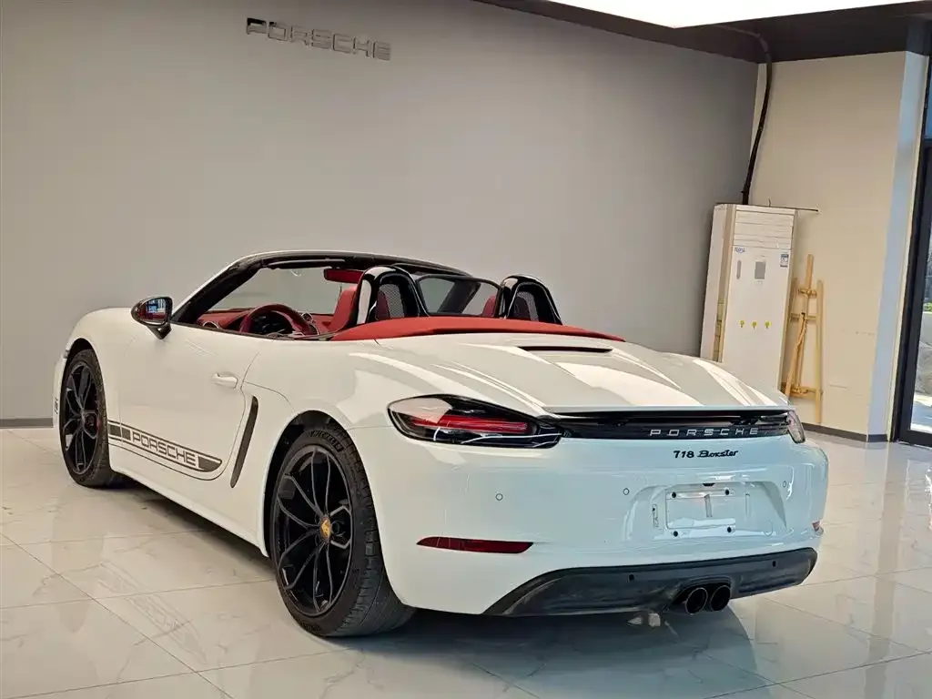 Porsche 718 — фото 4