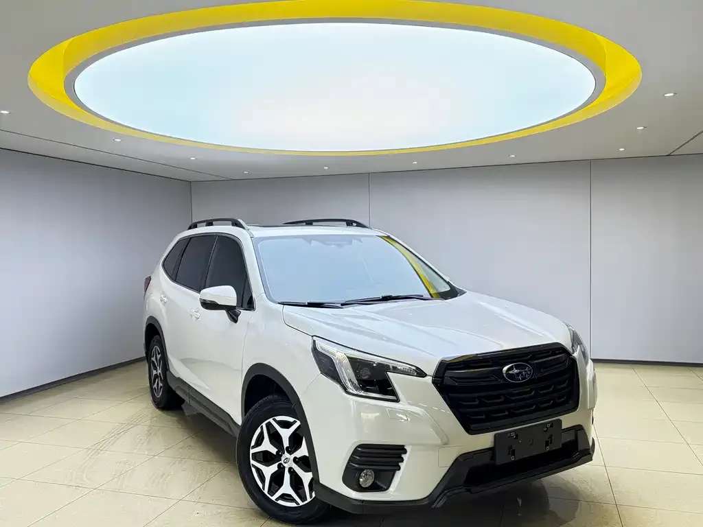 Subaru Forester — фото 4