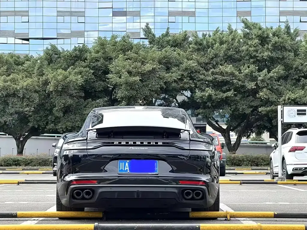 Porsche Panamera — фото 9