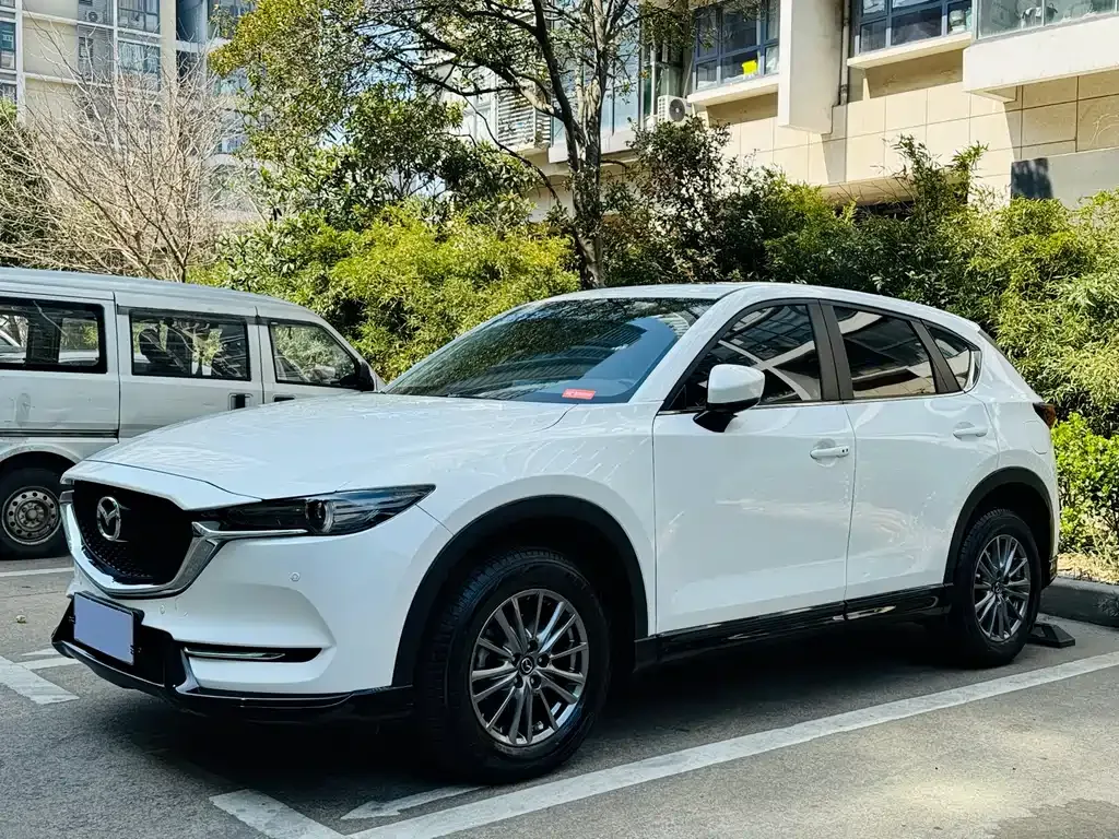 Mazda CX-5 — фото 1