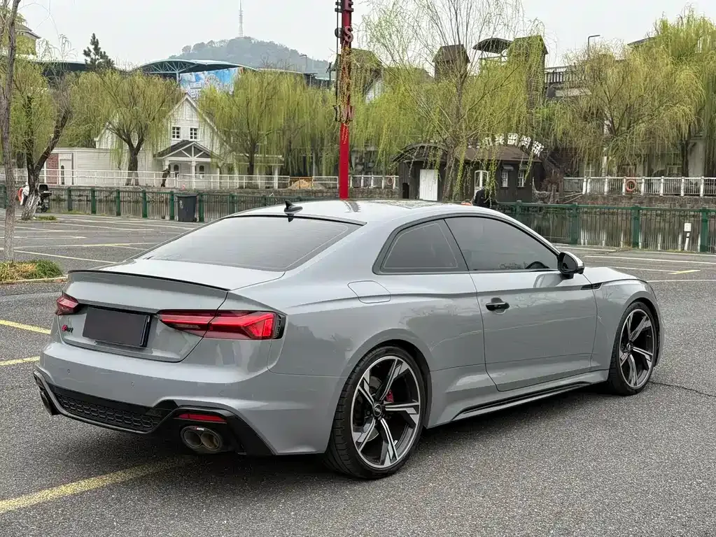 Audi RS 5 — фото 5