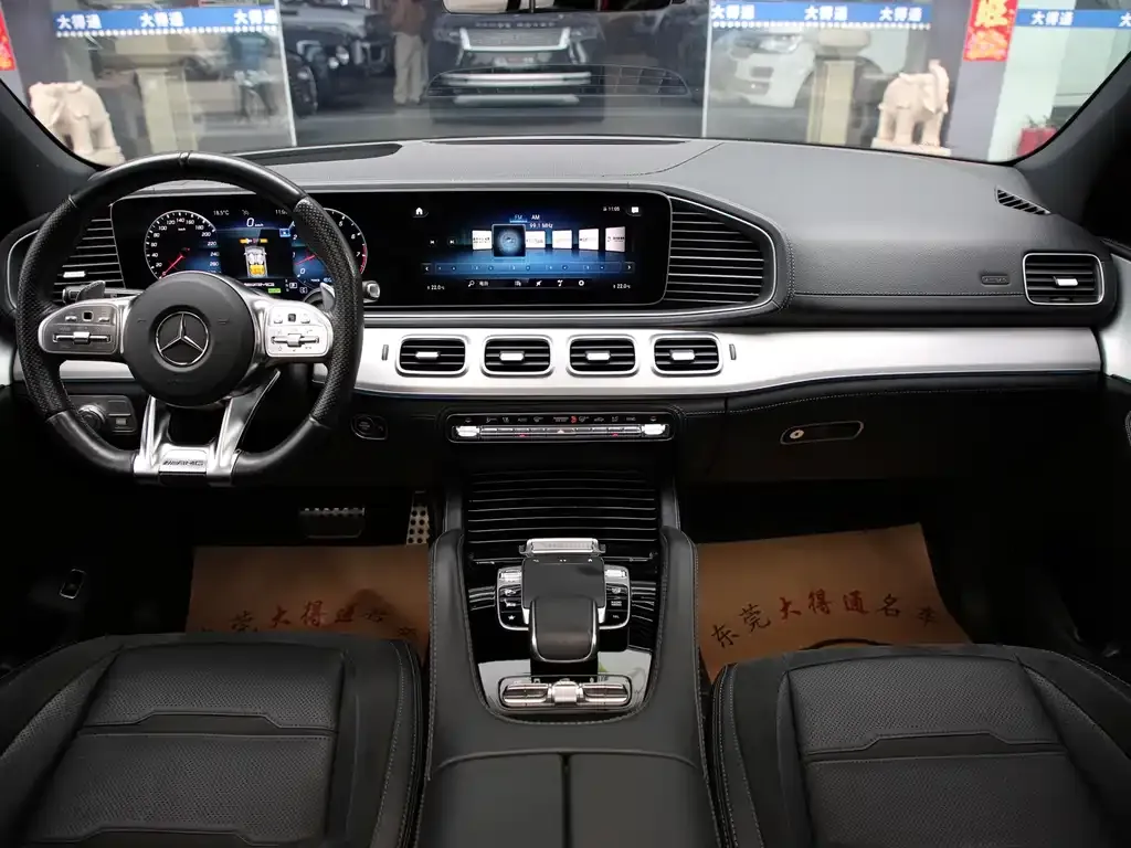 Mercedes-Benz GLE AMG — фото 9