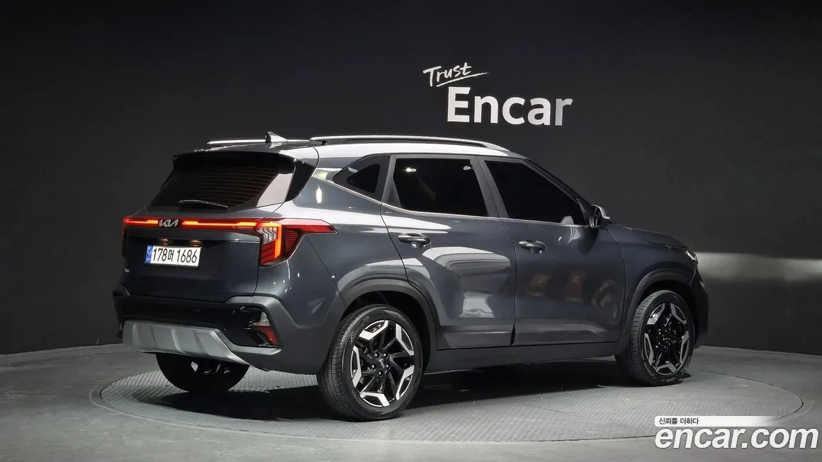 Kia Seltos — фото 3