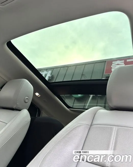 Land Rover Range Rover Evoque — фото 10