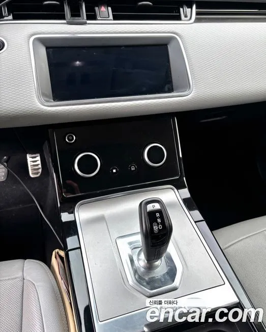 Land Rover Range Rover Evoque — фото 4