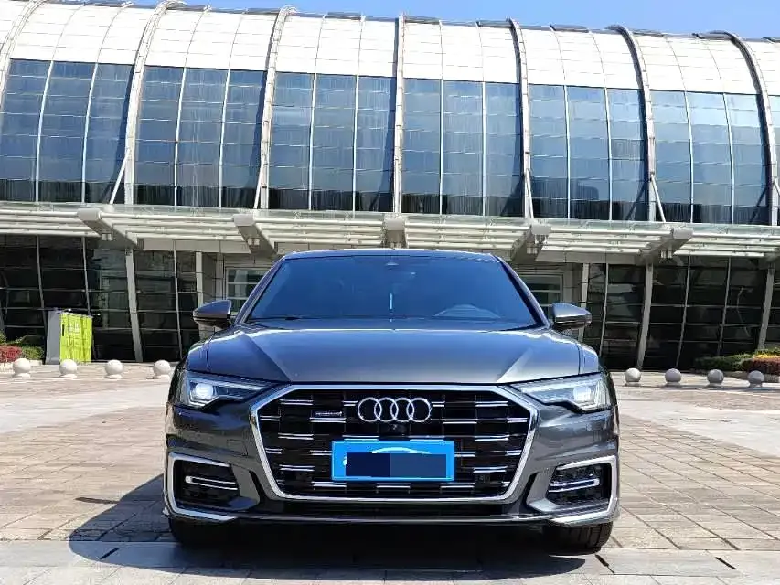 Audi A6L — фото 6