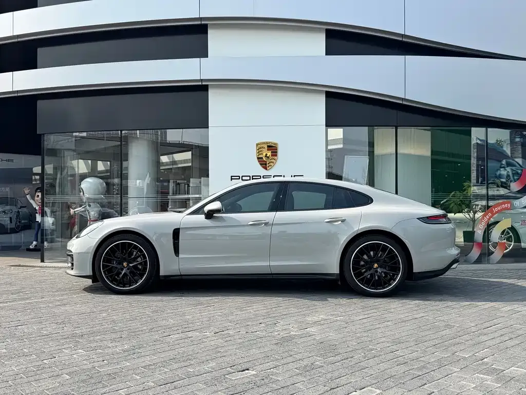 Porsche Panamera — фото 6