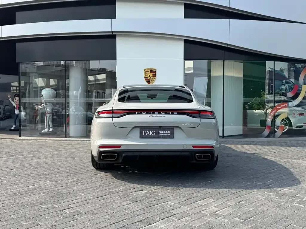 Porsche Panamera — фото 10