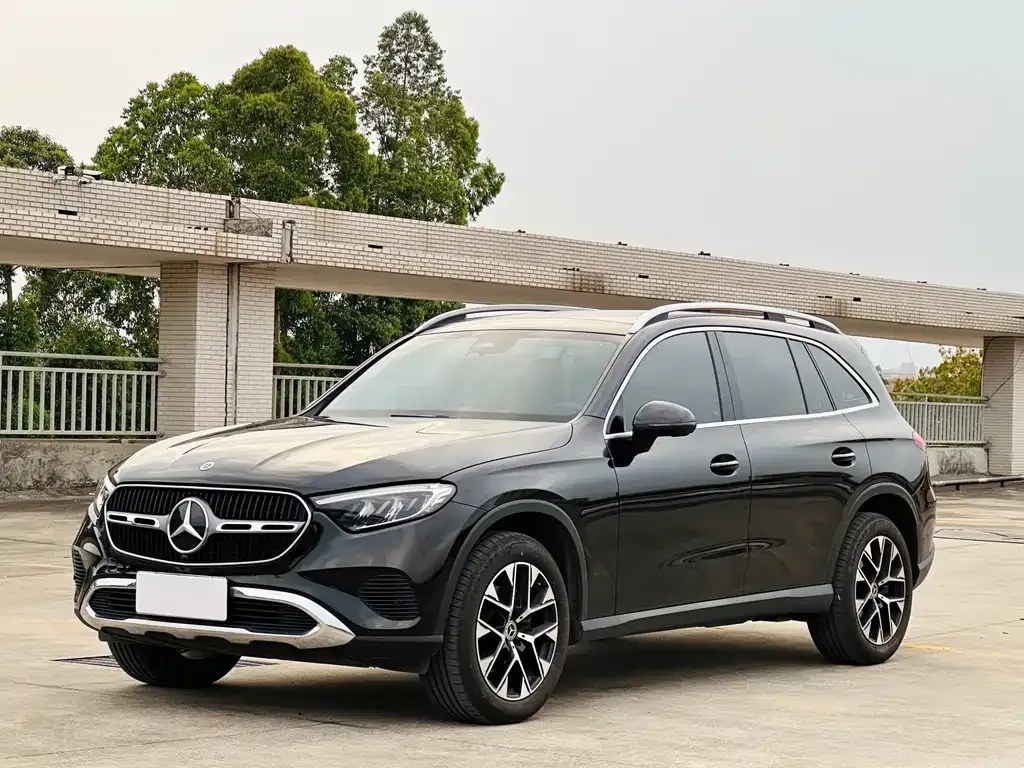 Mercedes-Benz GLC — фото 1