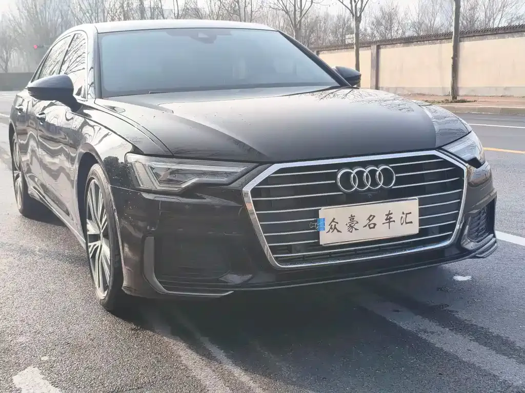 Audi A6L — фото 2