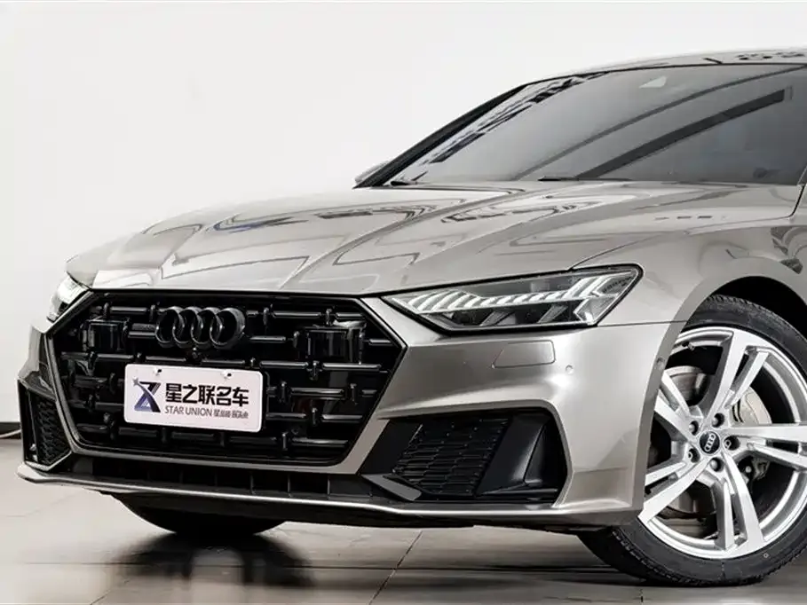 Audi A7L — фото 6
