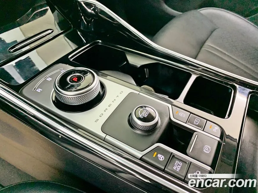 Kia Sorento — фото 3