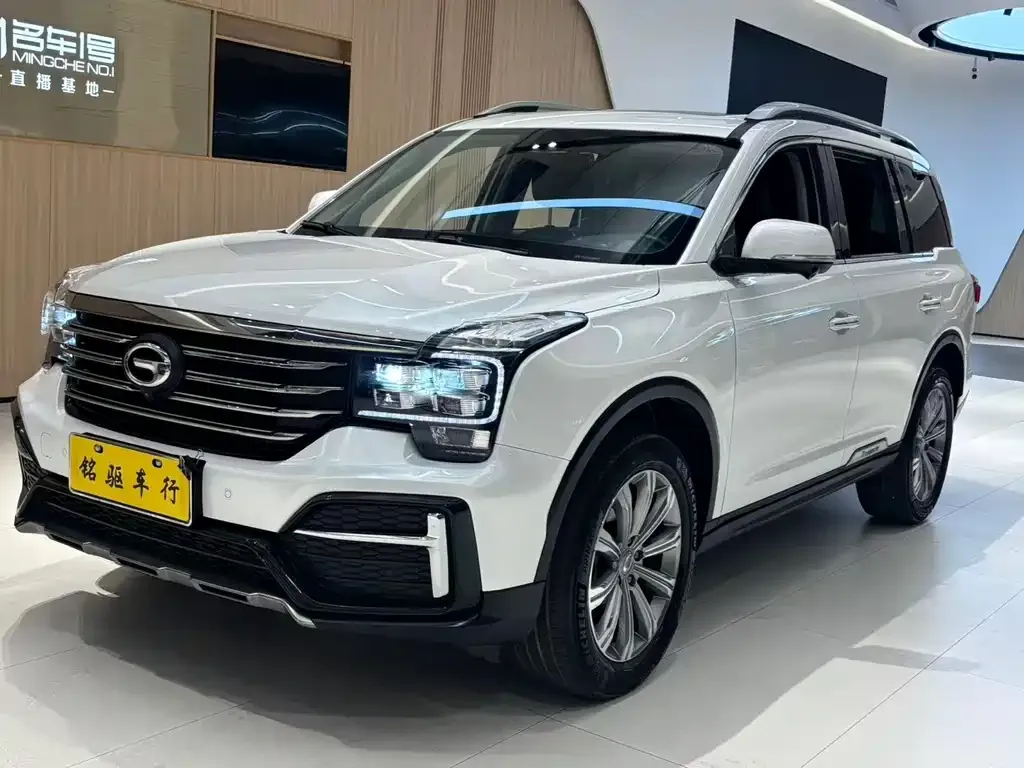 GAC Motor Trumpchi GS8 — фото 1
