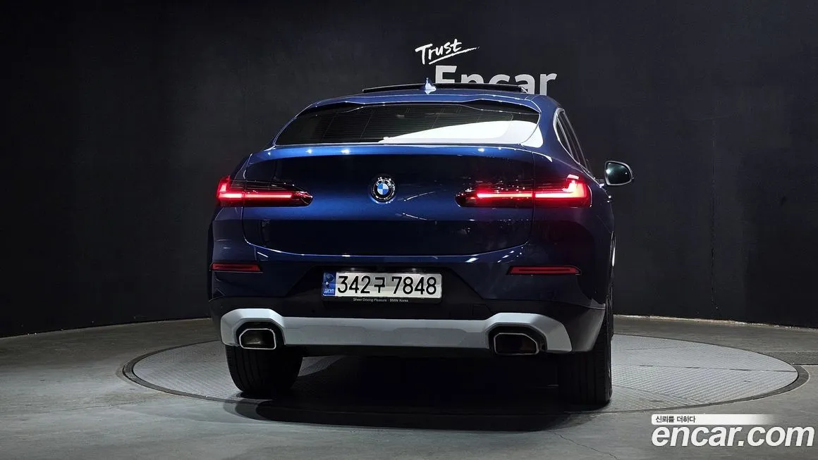 BMW X4 — фото 4