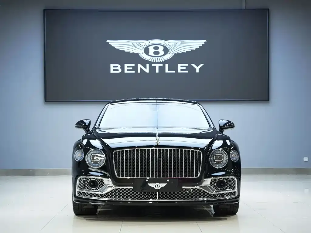 Bentley Flying Spur — фото 9