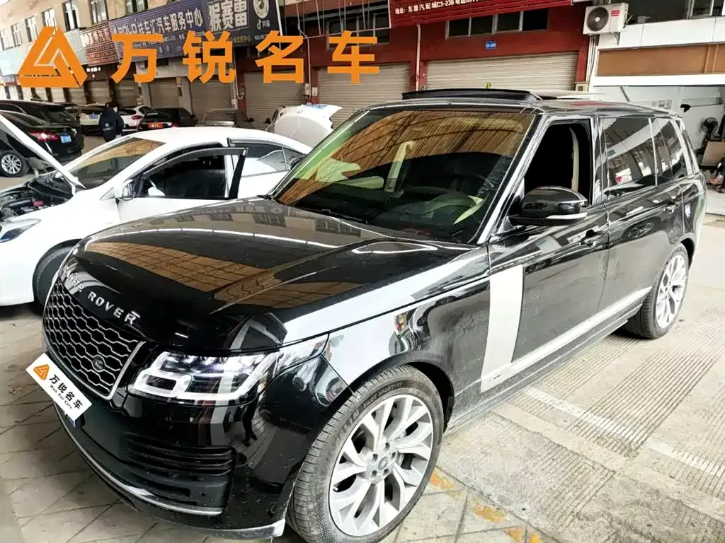 Land Rover Range Rover — фото 1