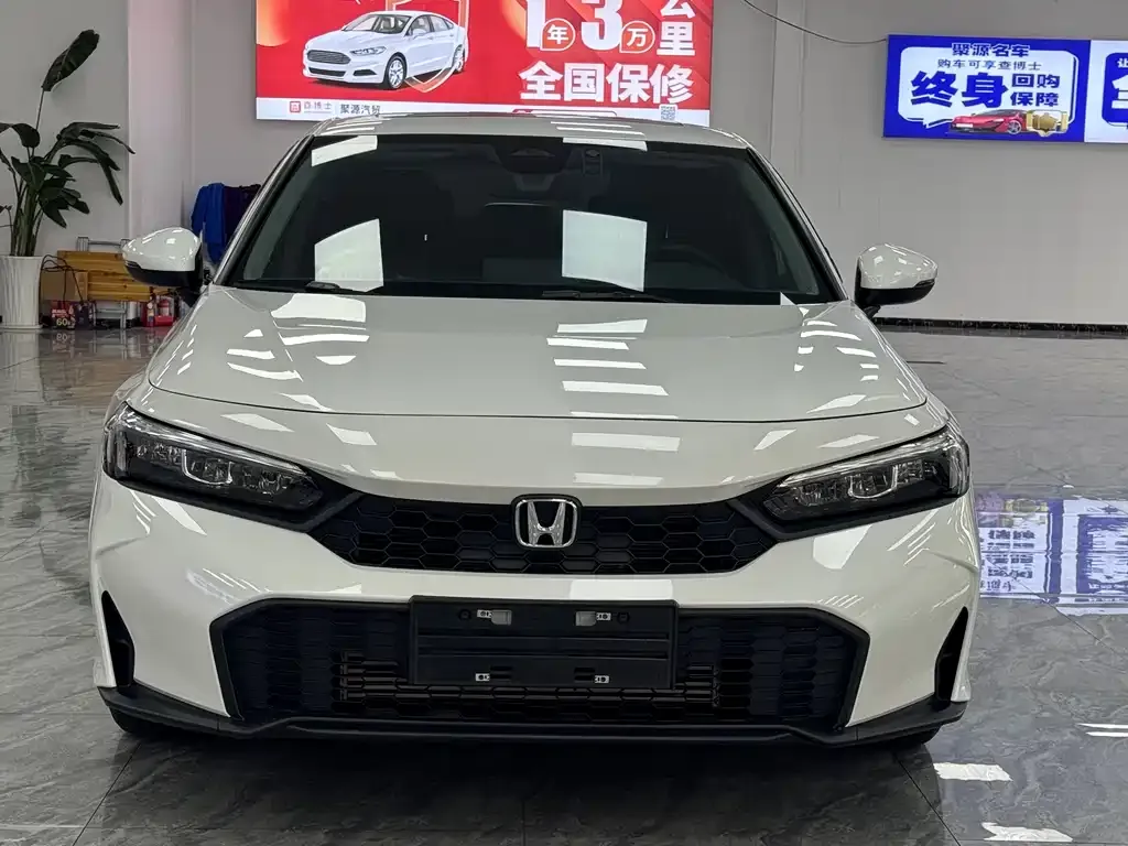 Honda Civic — фото 8