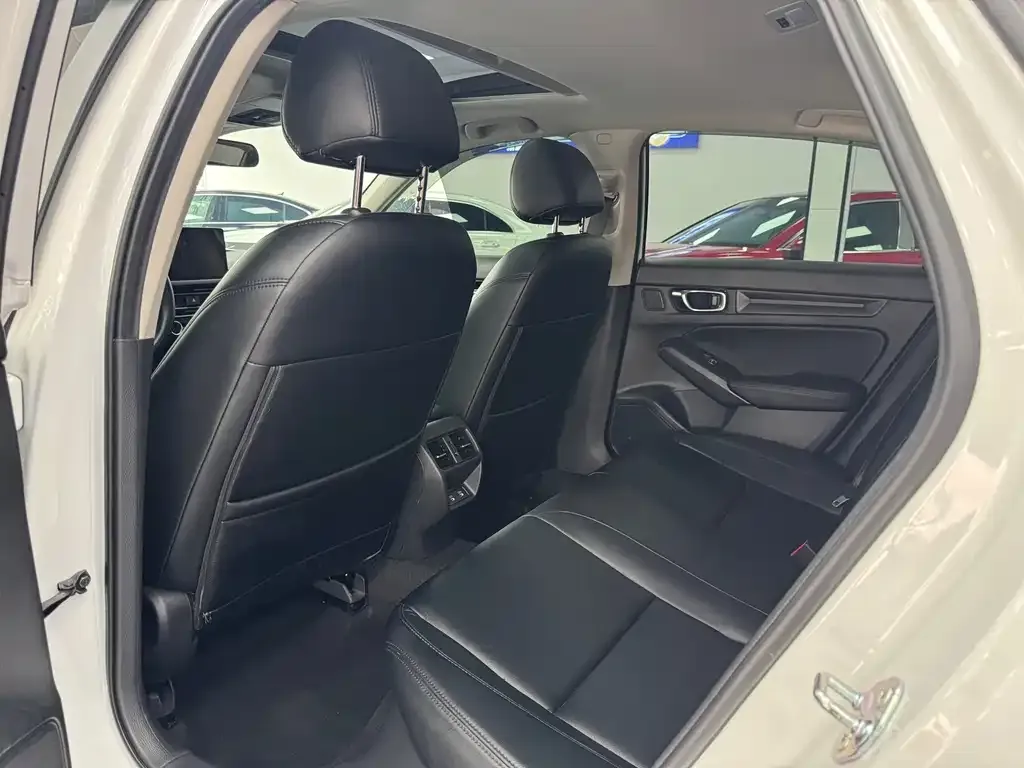 Honda Civic — фото 4