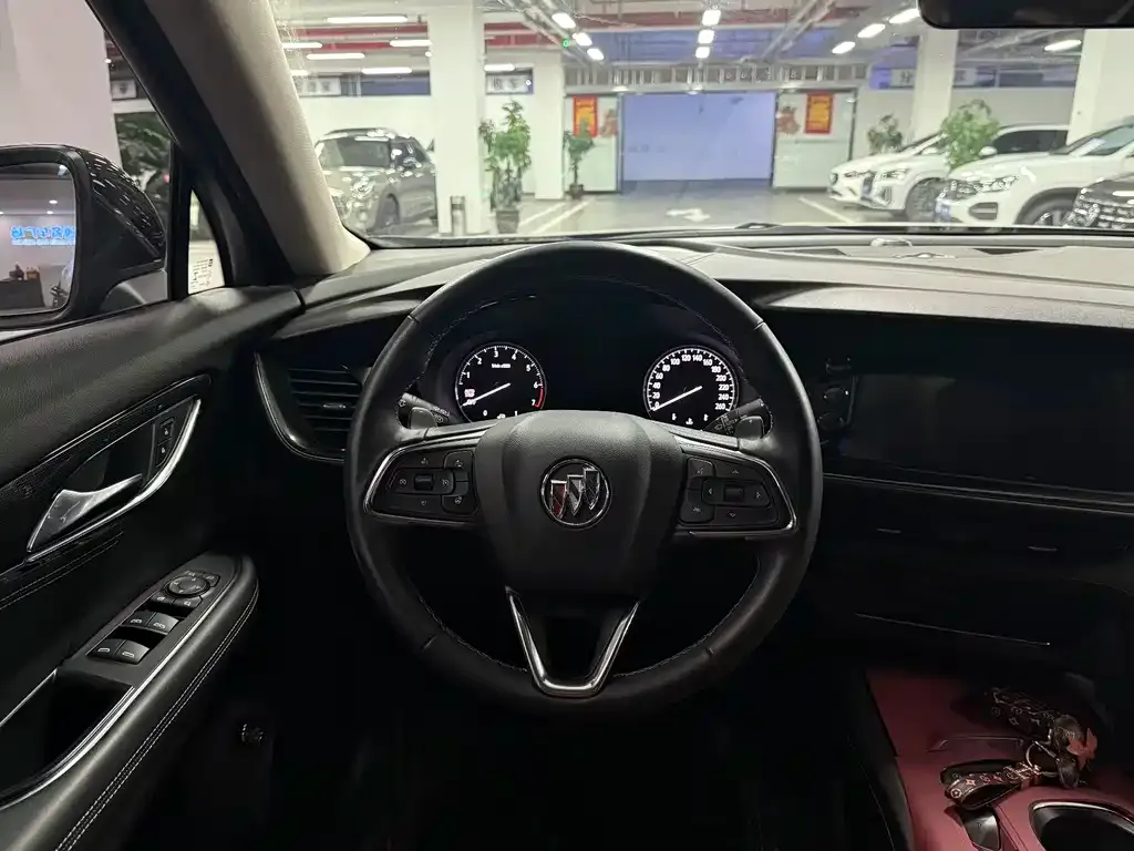 Buick Envision Plus — фото 3
