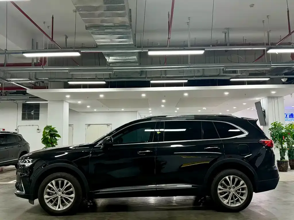 Buick Envision Plus — фото 8