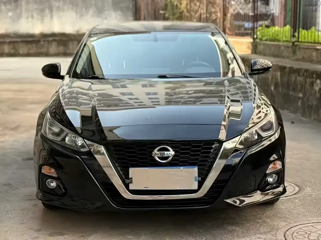 Nissan Teana — фото 2