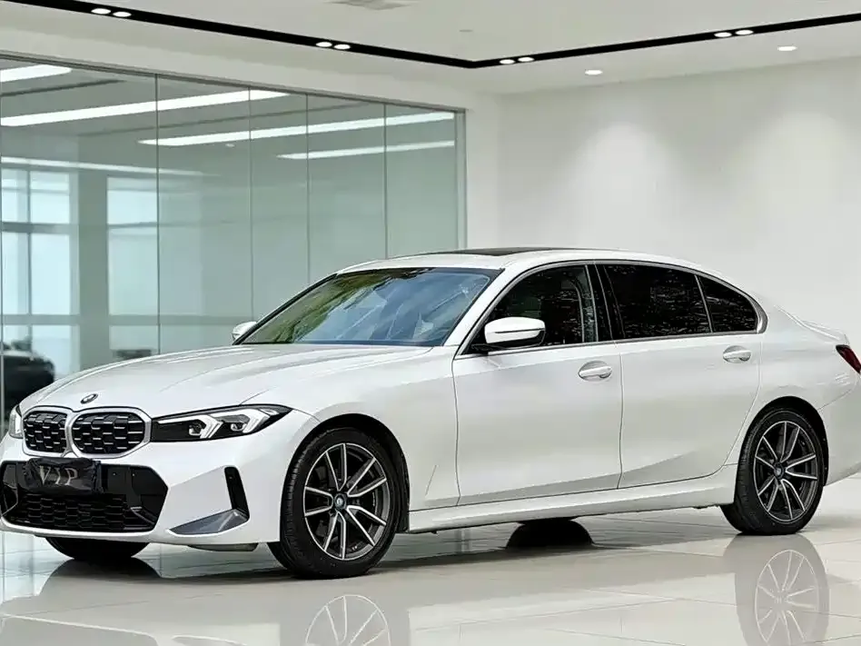 BMW 3 Series — фото 1